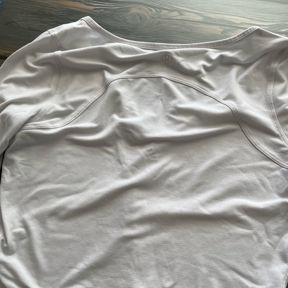 Lululemon Athletica Cream Crop - Picture 3 of 6